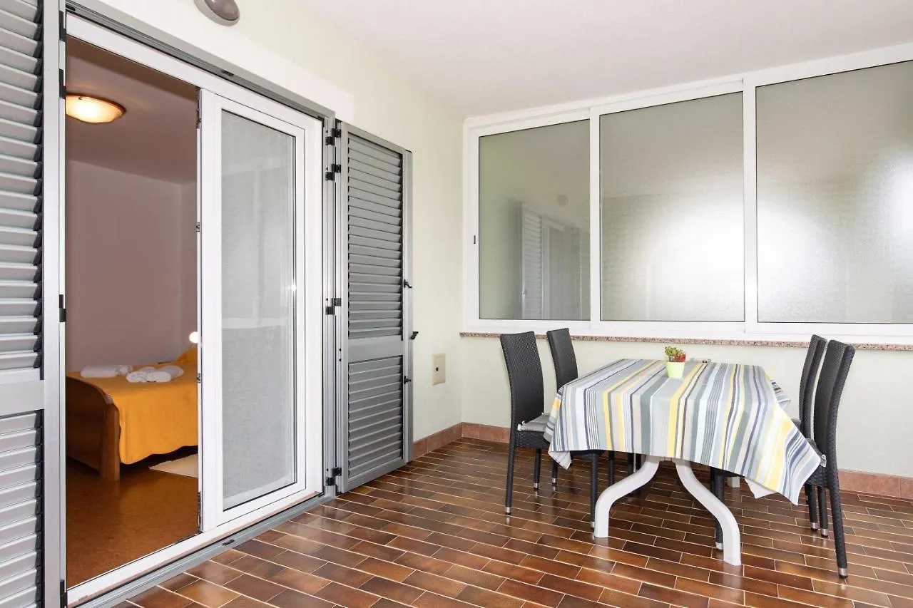 Justic Apartment Krk Town