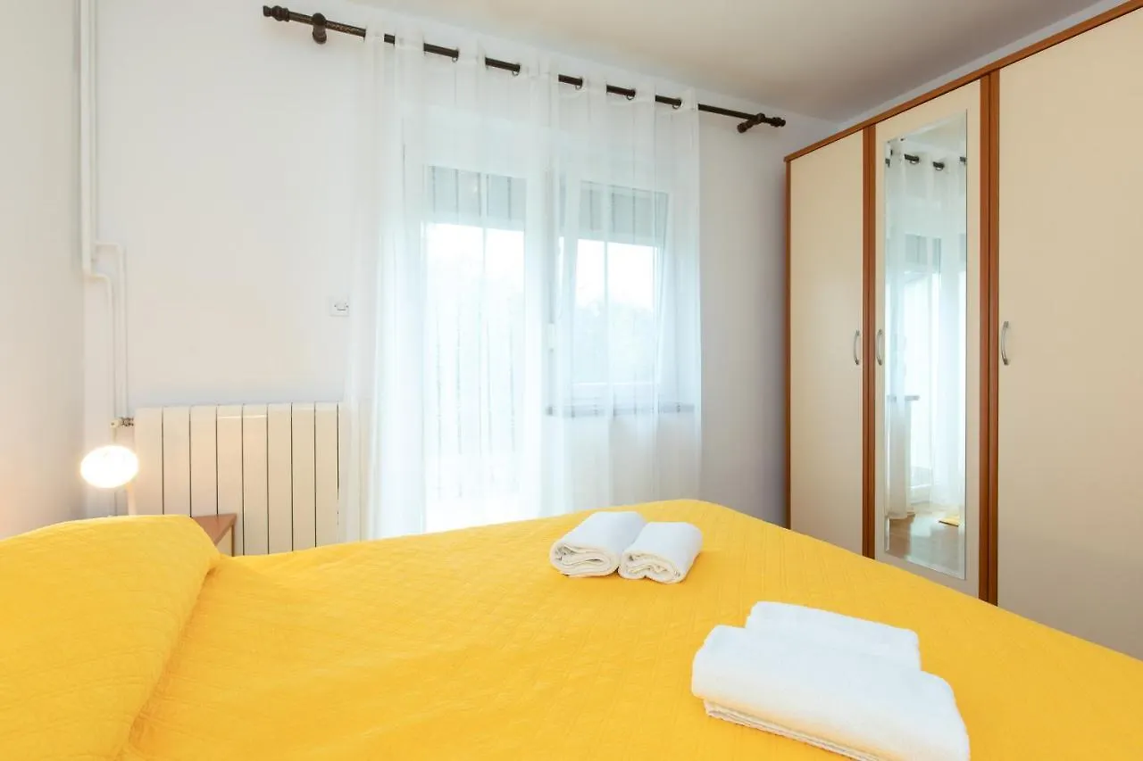 Justic Apartment Krk Town